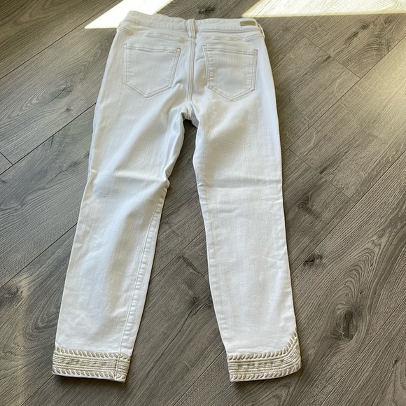 Liverpool White ,The Crop Rounded Embroidered rounded hem . - Picture 2 of 8